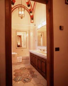 Xtrallusion offers characteristic Bed and Breakfast, B&B, Guest House, Hotel, Albergo and Country Lodge accommodation in Italy. Plus independent self-guided Walking, Adventure, Activity, Skiing and Paragliding Holiday itineraries on the Italian Rivieras, in the Italian Lakes, in the Italian Alps and in some of the most beautiful corners of Italy.